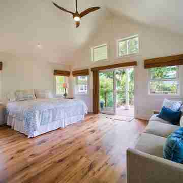 Hale Hoku 5 Bedroom Home by RedAwning Rooms