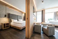Santre Dolomythic Home Hotels in Brixen