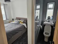 3-Beds Sleeps 6 Walking Distance to Castle & Town Hotels in Kinmel Bay and Towyn