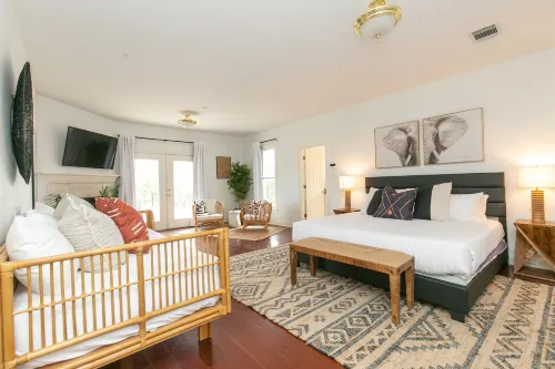 Spicewood Lodge w/Pool, HotTub فنادق في Burnet County