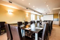 Hotel Comfort with Free Wellness and Fitness Centrum Hôtels à : Nitra