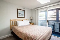 Nautical Mile - Apartments