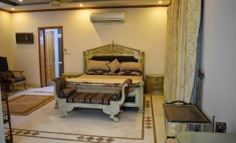 Lahore Home Stay