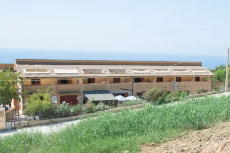 Case Vacanza Renella 3 Beds Balcony, Wifi, Self-Catering, 200mt from the Sea