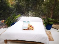 Glamping Amazonas Hotels in 