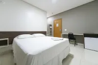 Hotel Tainá - Aeroporto Cuiabá Hotels in Varzea Grande