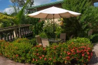 Hotel Margarita and Tour Operator Drake Bay