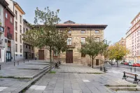 Limehome Vitoria Palacio de Los Álava-Velasco Hôtels à : Vitoria-Gasteiz