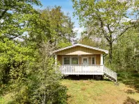 Rödmossa Femton Hotels in 