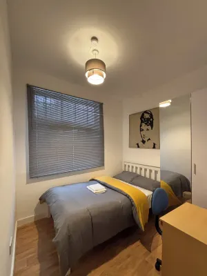 Sterling Suites Ealing