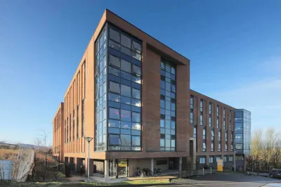 Student Only Riverside Way in Winchester Hotels in Sutton Scotney
