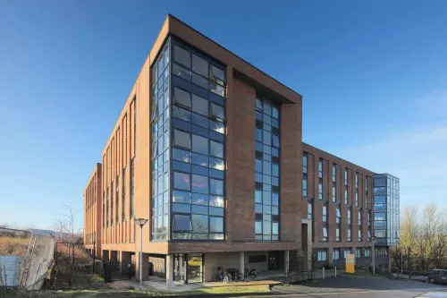 Student Only Riverside Way in Winchester Hotels in Littleton