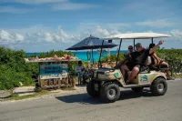 Villas Eclipse by Andiani Travel