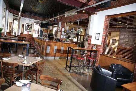 Lake Inn - Ballarat Отели рядом с достопримечательностью «оз. Уэндори»