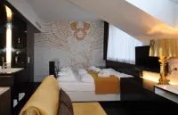 Alma Boutique-Hotel - breakfast