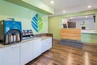 WoodSpring Suites Davenport Quad Cities Hotels in Davenport