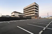 ARIGATO STAY SUZUKA（former name: Hotel trend Suzuka） - parking