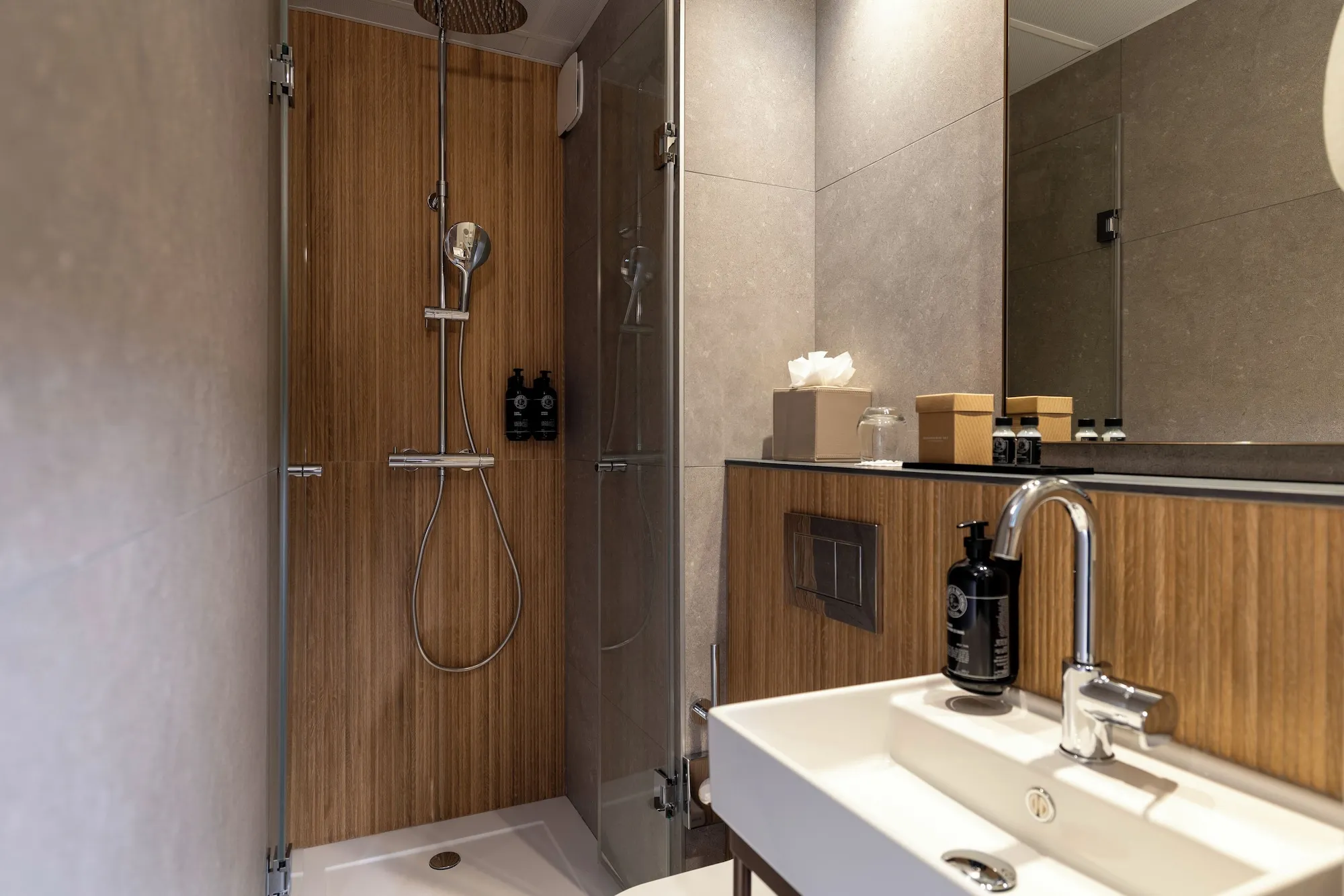 Hôtel le Cardinal Phòng Photos