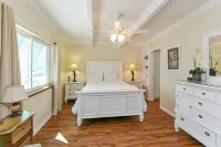 Cape Haus by Pristine Properties Vacation Rentals