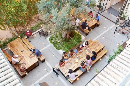 The Boc Hostels - Palma Отели в г. Es Pont d'Inca