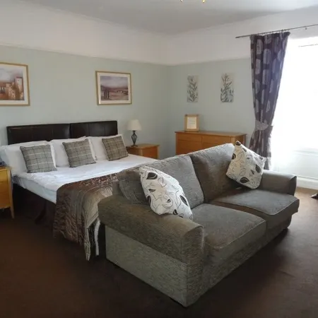 Inchture Hotel