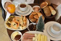 Sands Hotel - breakfast
