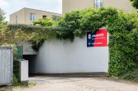 Johanniter Gästehaus - parking