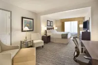 Holiday Inn & Suites Scottsdale North - Airpark Hotels in Scottsdale