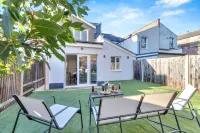 Homely North London Apartments Hendon Hotels in Barnet