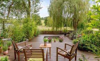 4-Bed House in Wetherby Sleeps 8 Near York