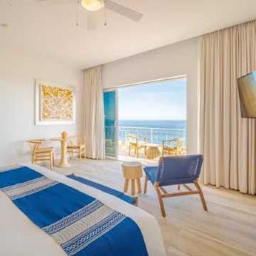 Mar del Cabo by Velas Resorts