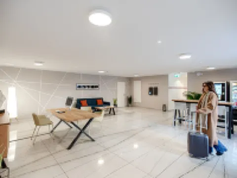 ミララゴ ロカルノ イージー ルームズ ムラルトのホテル