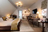 1777. at the Albion Hotels in Ferndown