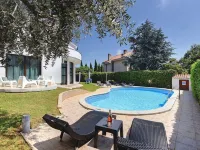Villa in Medulin with Private Pool and Sauna - Swimmingpools