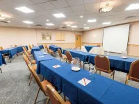 Fireside Inn & Suites Portland Hotels in Portland