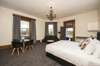 The Parkview Hotel Mudgee - balcony