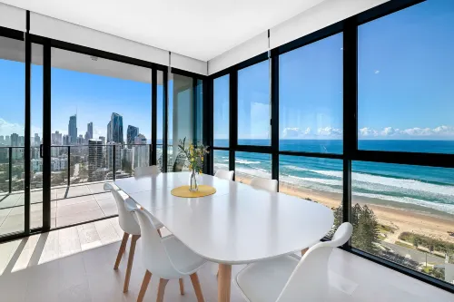 Opus Broadbeach - Official - Homestays