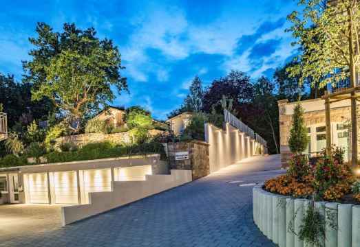 악센트 호텔 빌라 색서