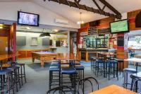 Ocean Beach Hotel Hotels in Dunedin
