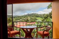 Hotel Cipreses - Bergblick