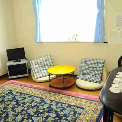 西山高原プチホテル恋泉 Koizumi Rooms