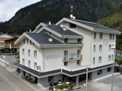 Hotel Riposo Hôtels à : Roncobello