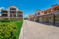 City Ville Apartments and Motel Hotels in Parkhurst