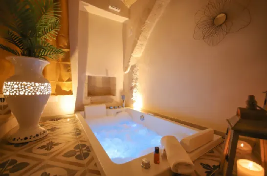 泰爾拉切諾旅館