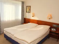 Hotel Elbroich Hotels near Benrath