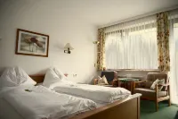 Haus Patricia Hotels in Unken