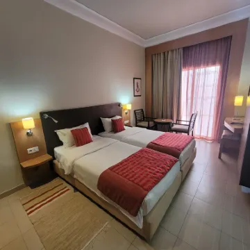 Hotel Tiba Hôtels à proximité de : Centre de Tunis