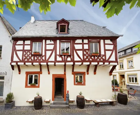 Hotel Zeltinger-Hof - Gasthaus des Rieslings