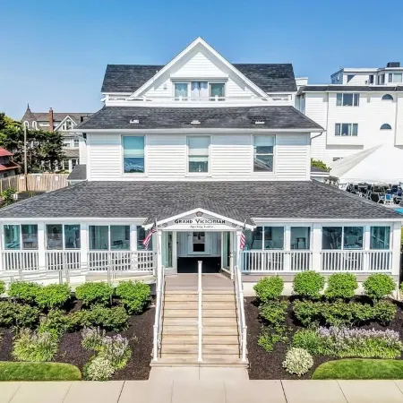 Grand Victorian - Spring Lake