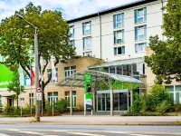 MightyTwice Hotel Dresden Hotels near Dresden Heath